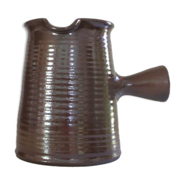 Sandstone pitcher
