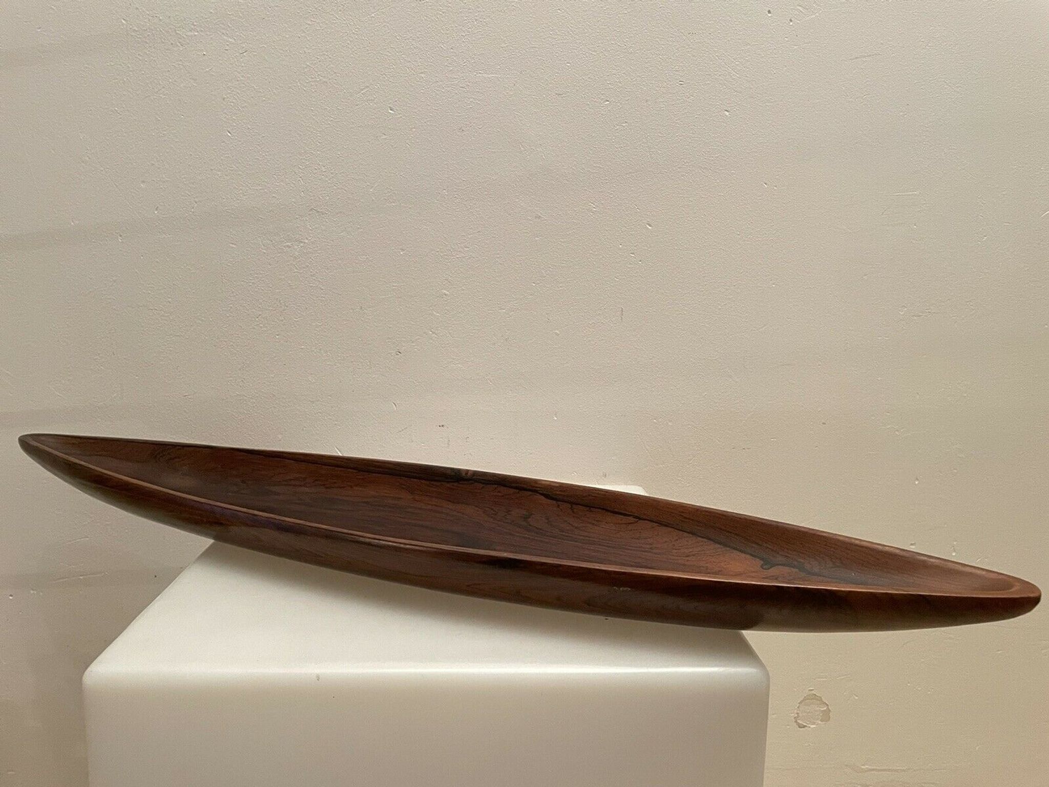 Centerpiece, canoe, wood art, jean gillon, jacaranda, vintage 70