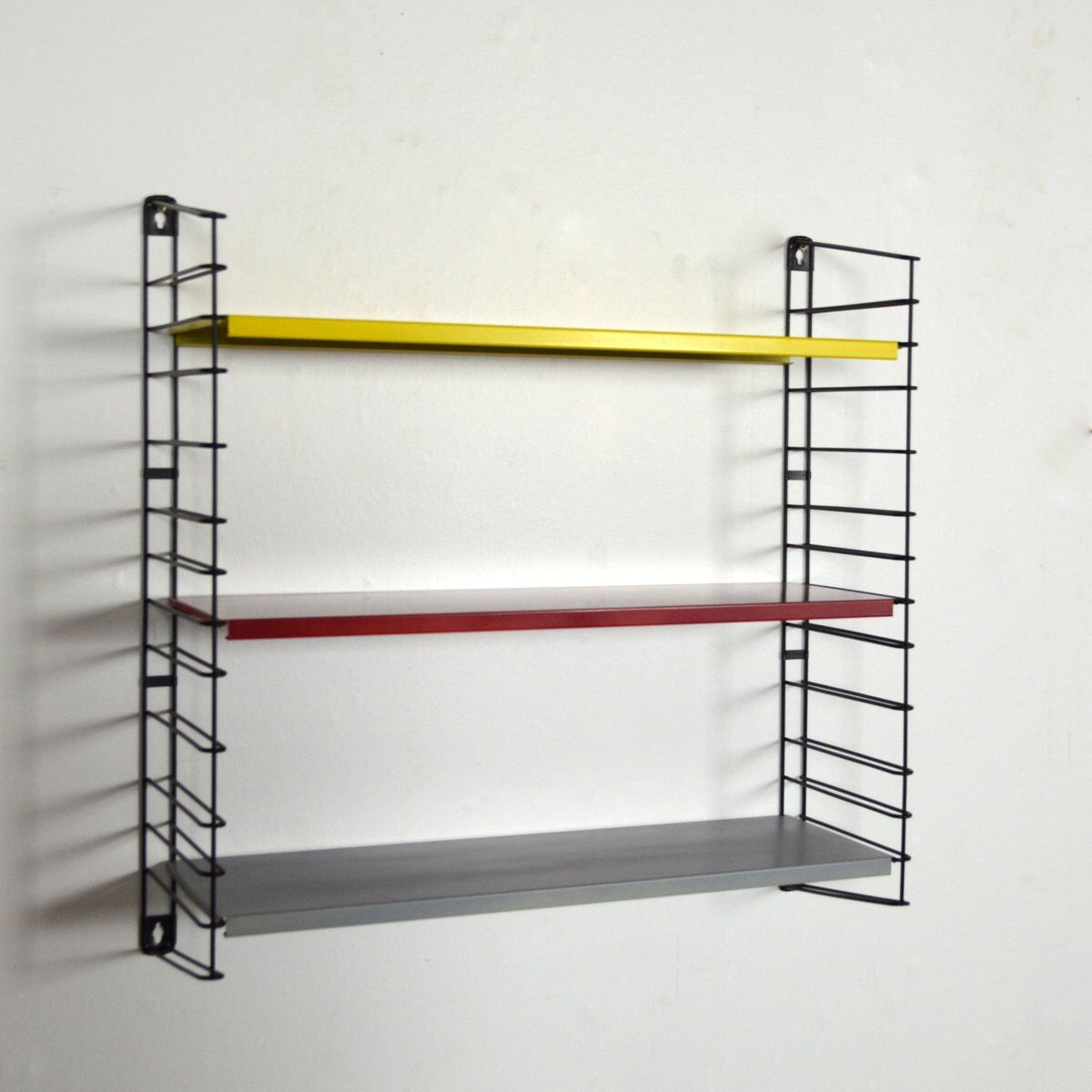 Wall shelf Tomado Holland 1960 vintage