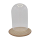 Cloche en verre sur assiette