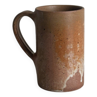 Mug en grès rustique