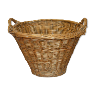 Wicker basket