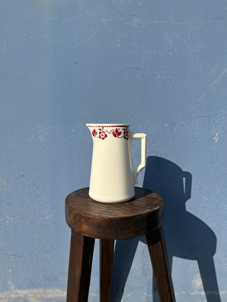 Large pitcher Badonviller red flowers