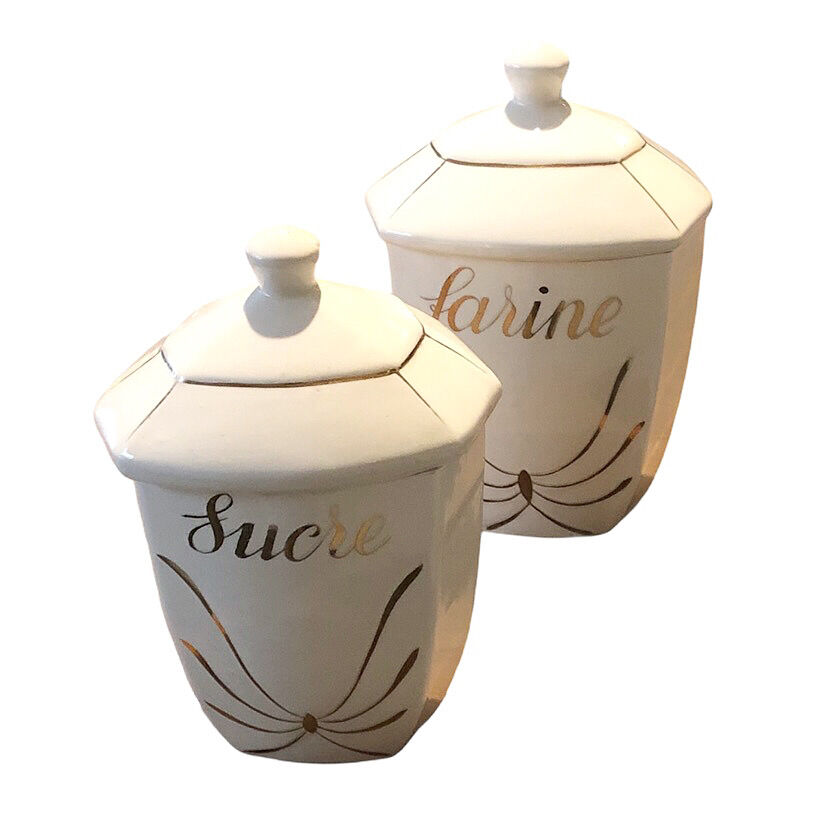 Duo of pots in faience