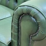 Chesterfield sofa in green leather 3 places from the 80s