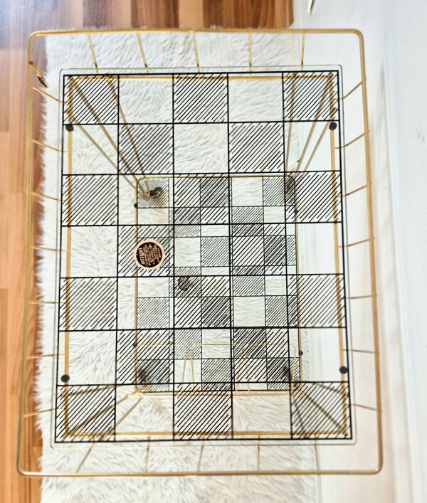 Table bar vintage, table d'appoint, plateaux en verres , pieds Eiffel