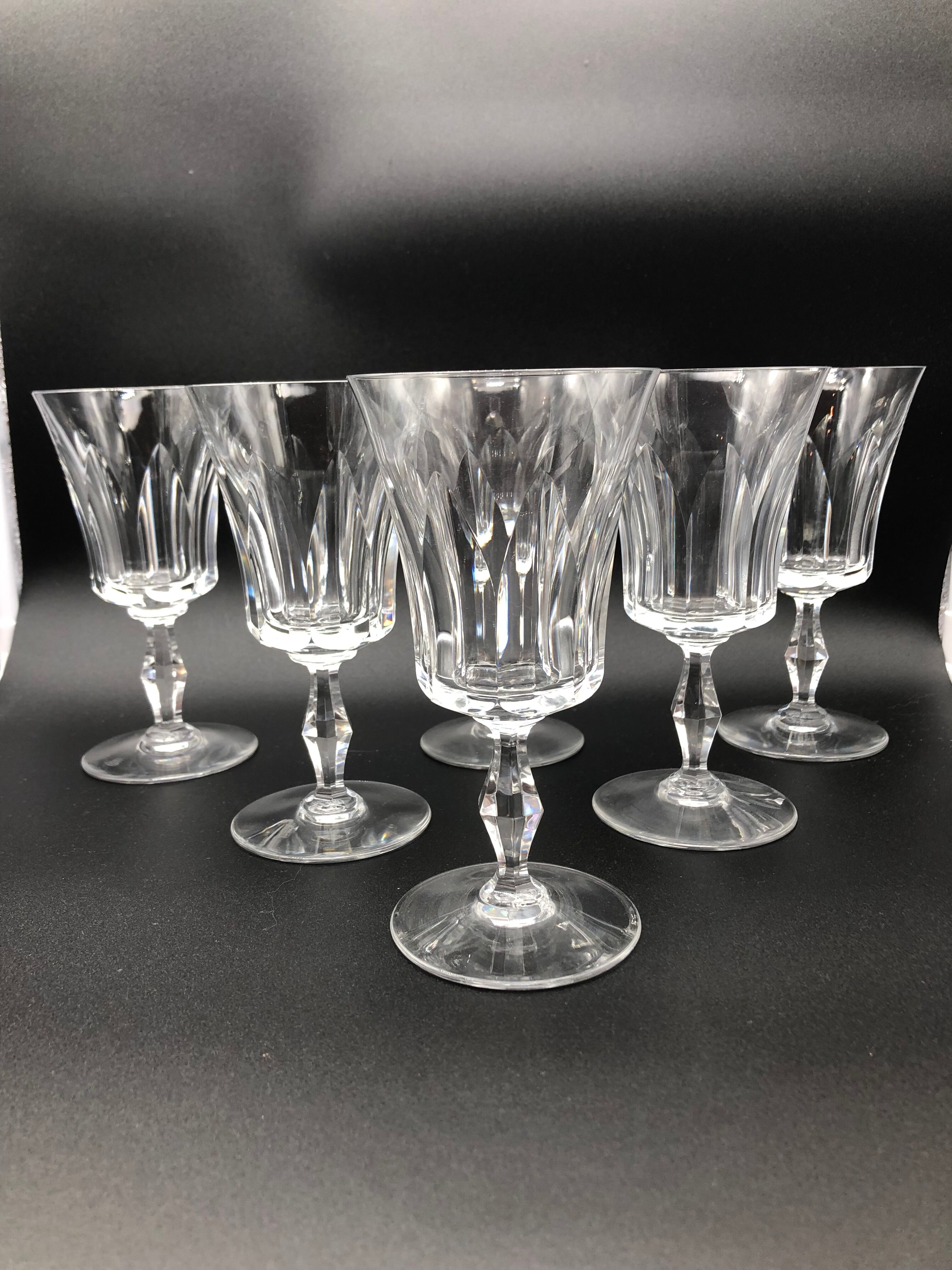 6 baccarat crystal wine glasses signed Polignac model