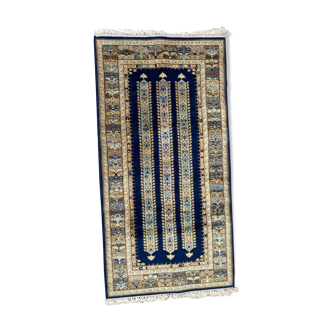 Tapis ancien 110 x 217 cm