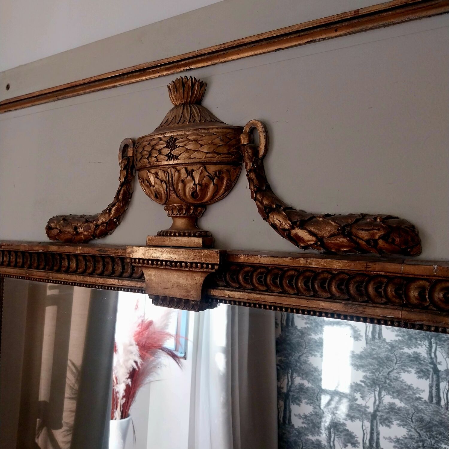 Trumeau mirror, Louis XVI style
