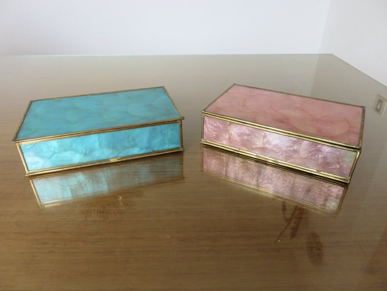 Pink mother-of-pearl and brass box 70s
