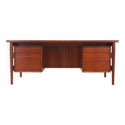 Bureau en teck, par Arne Vodder pour Sibast, Danemark années 1960