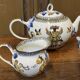 Tea and coffee service in Gien earthenware from the late 19th century with Renaissance decoration.