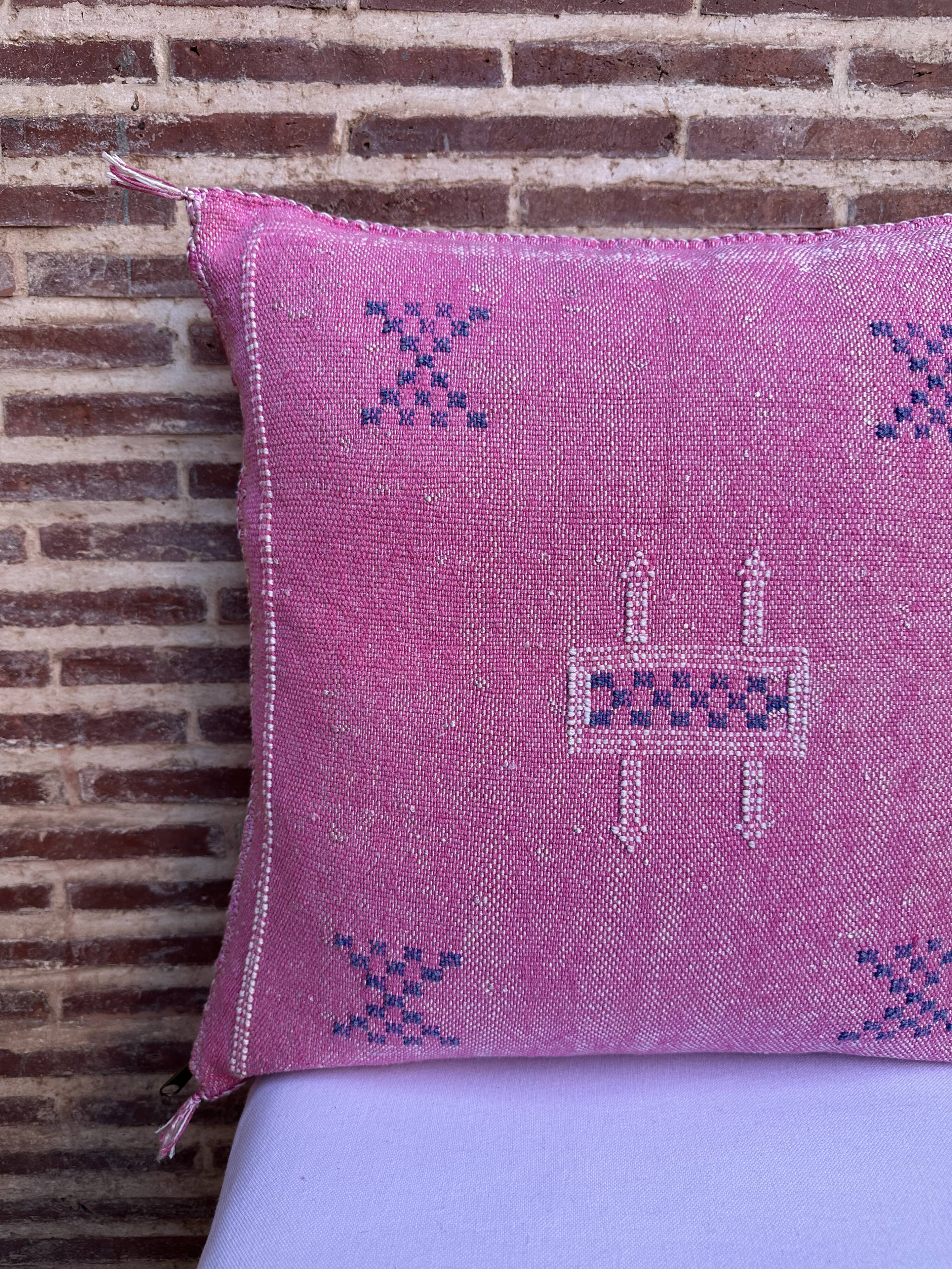 Cactus silk cushion, cactus silk lumbar cushion, cushion