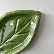Green leaf tray