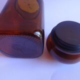 Brown apothecary pot