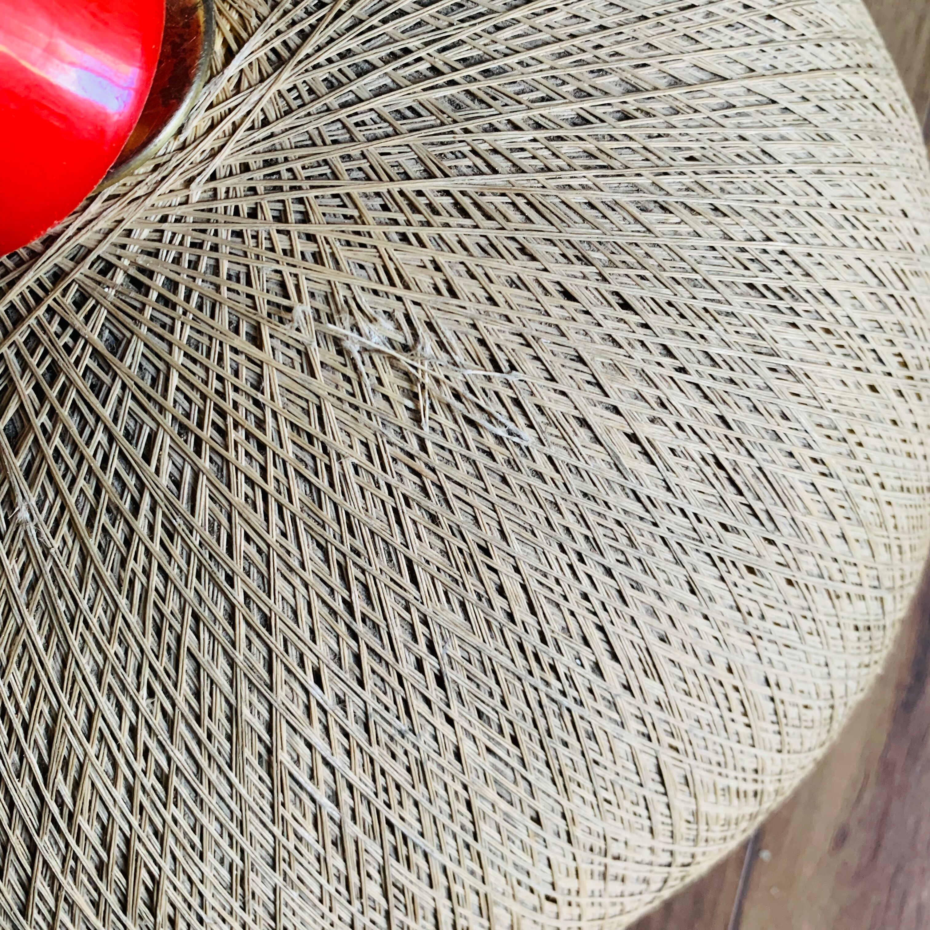 Vintage ball suspension