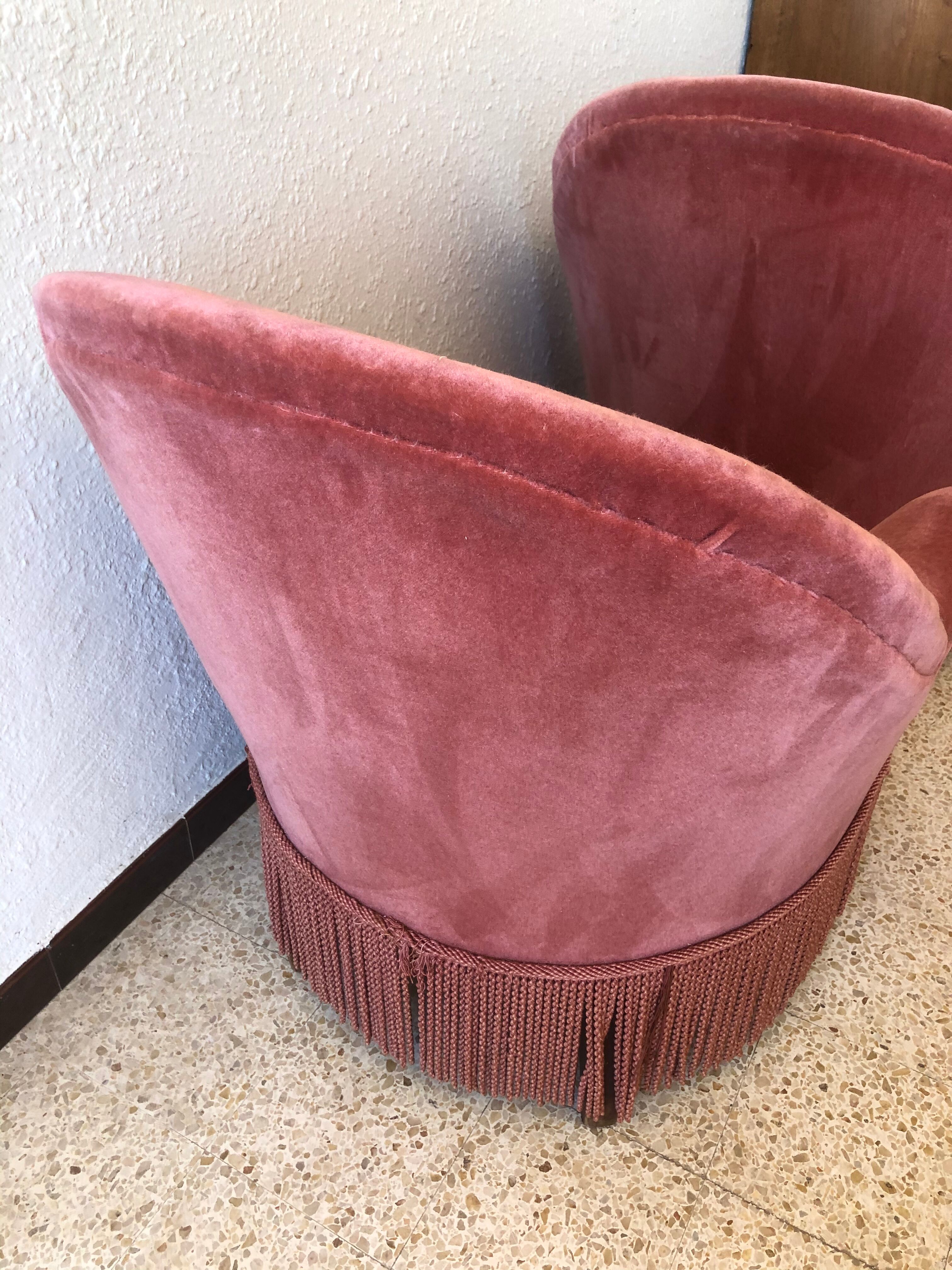 Pair of vintage pink velvet toad chair