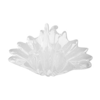 Empty molded crystal pocket basket shape