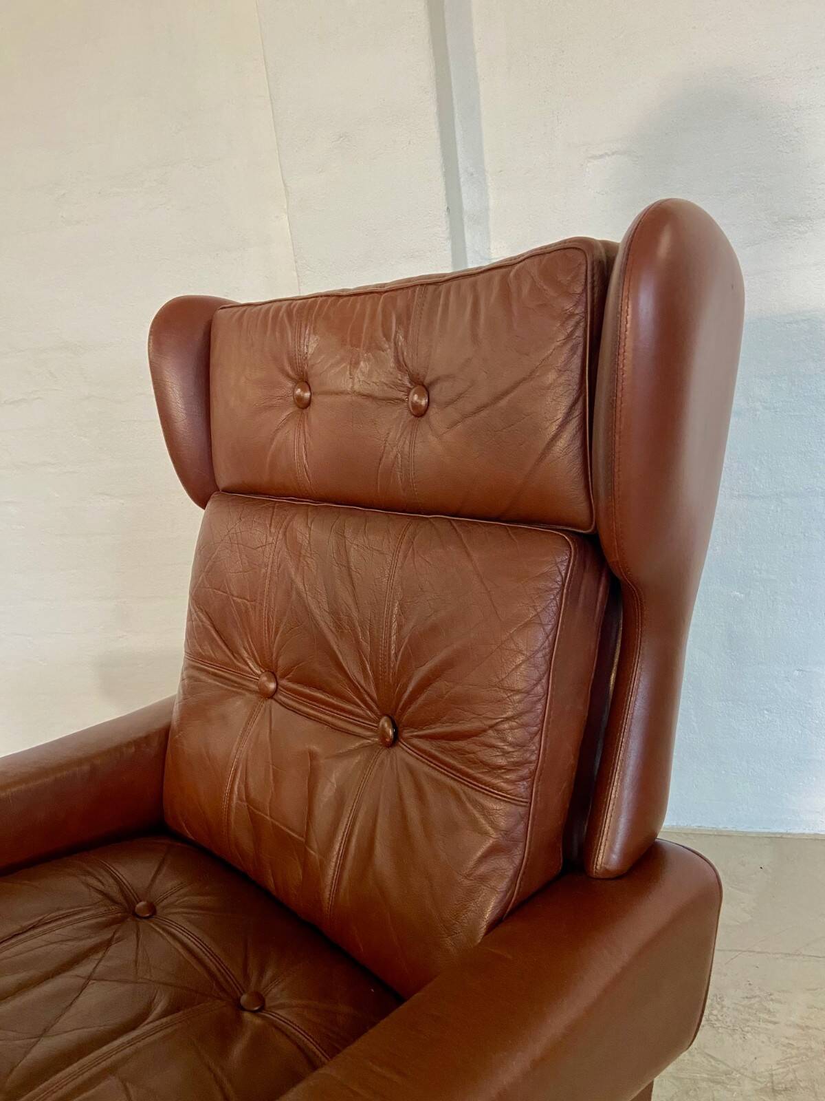 Vintage Danish retro mid-century Svend Skipper caramel brown leather chair