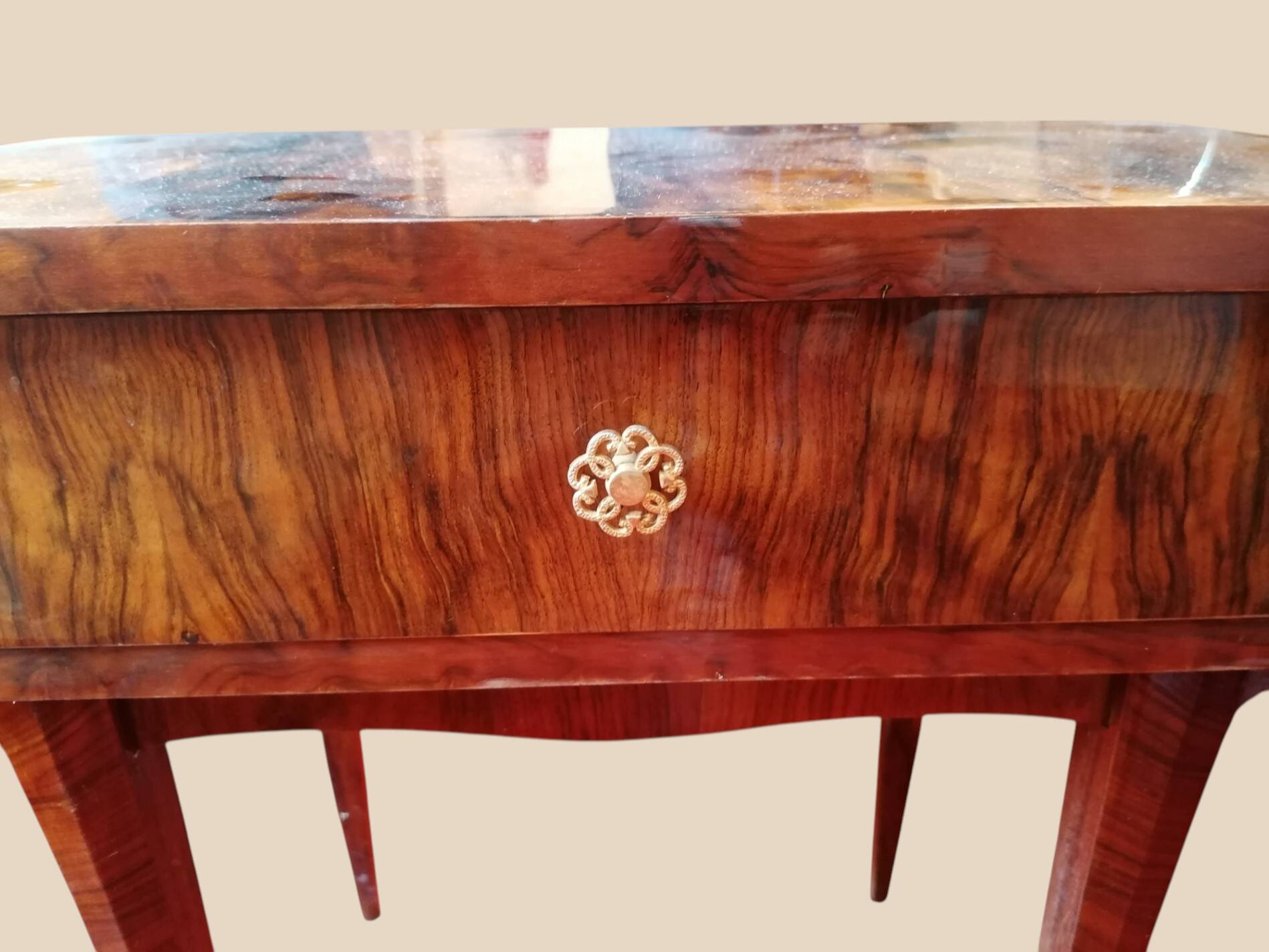 Armoire et Table de Chevet en Bois Laqué vintage - Ateliers Jacquelin