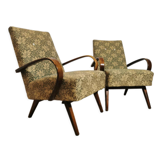 Vintage armchairs by Jaroslav Smidek