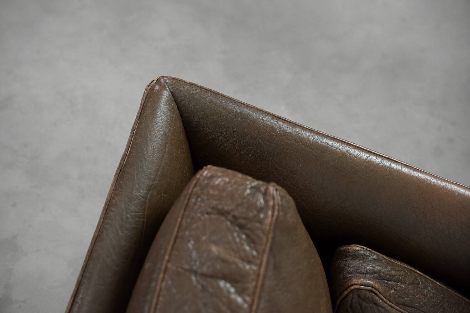 Mid-Century Modern Vintage Leather Cromwell Sofa by Arne Norell, 1960s