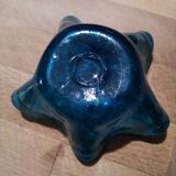 Petit cendrier en verre bleu
