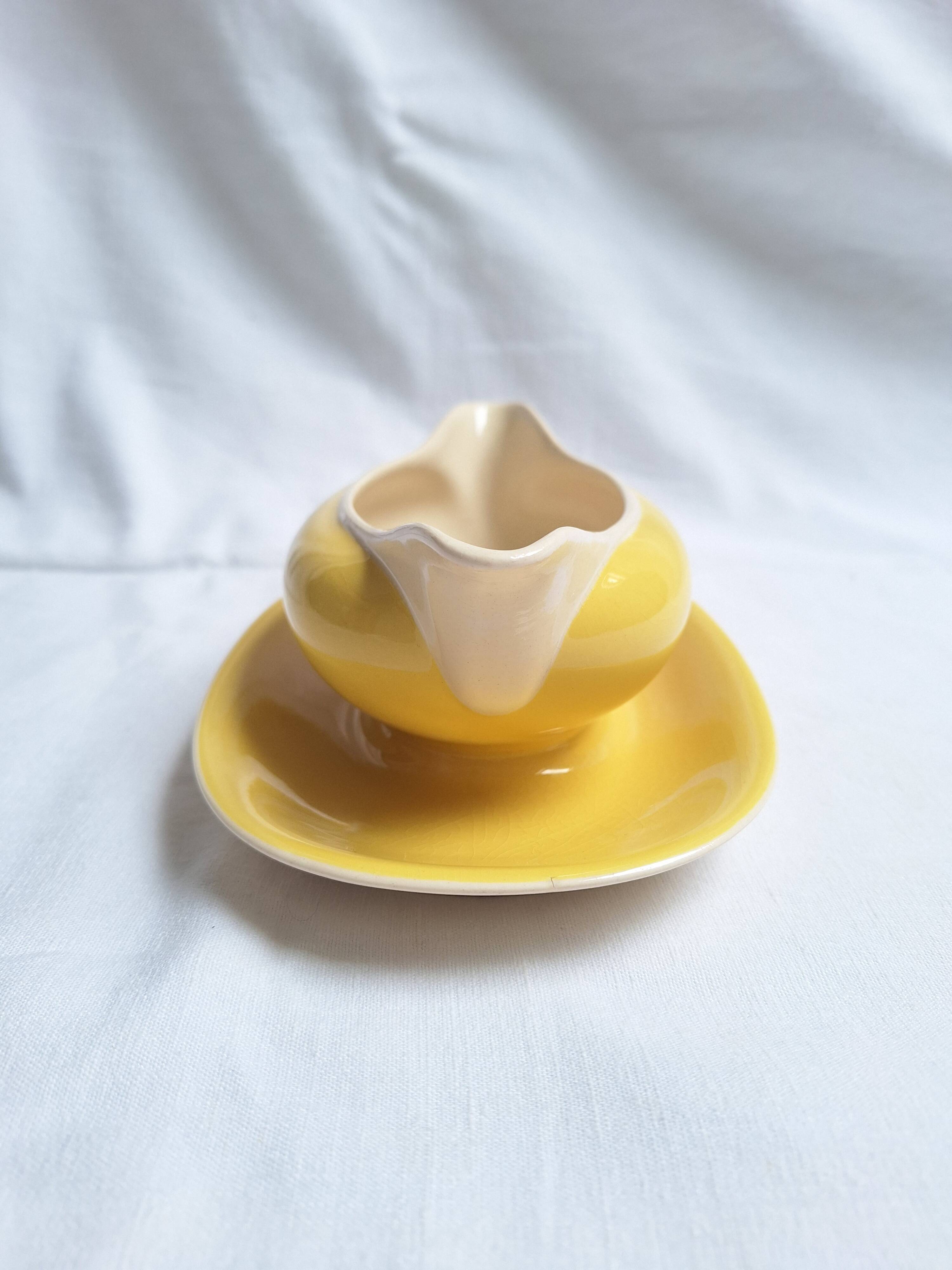 Villeroy & Boch yellow sauce boat