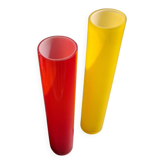 Set of 2 vintage vases