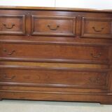 Commode tricoire en acajou , 5 tiroirs de qualité