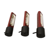 Tritico wall lamp Caltha designer Gianfranco Frattini lacquered in burgundy color, Italy 80's