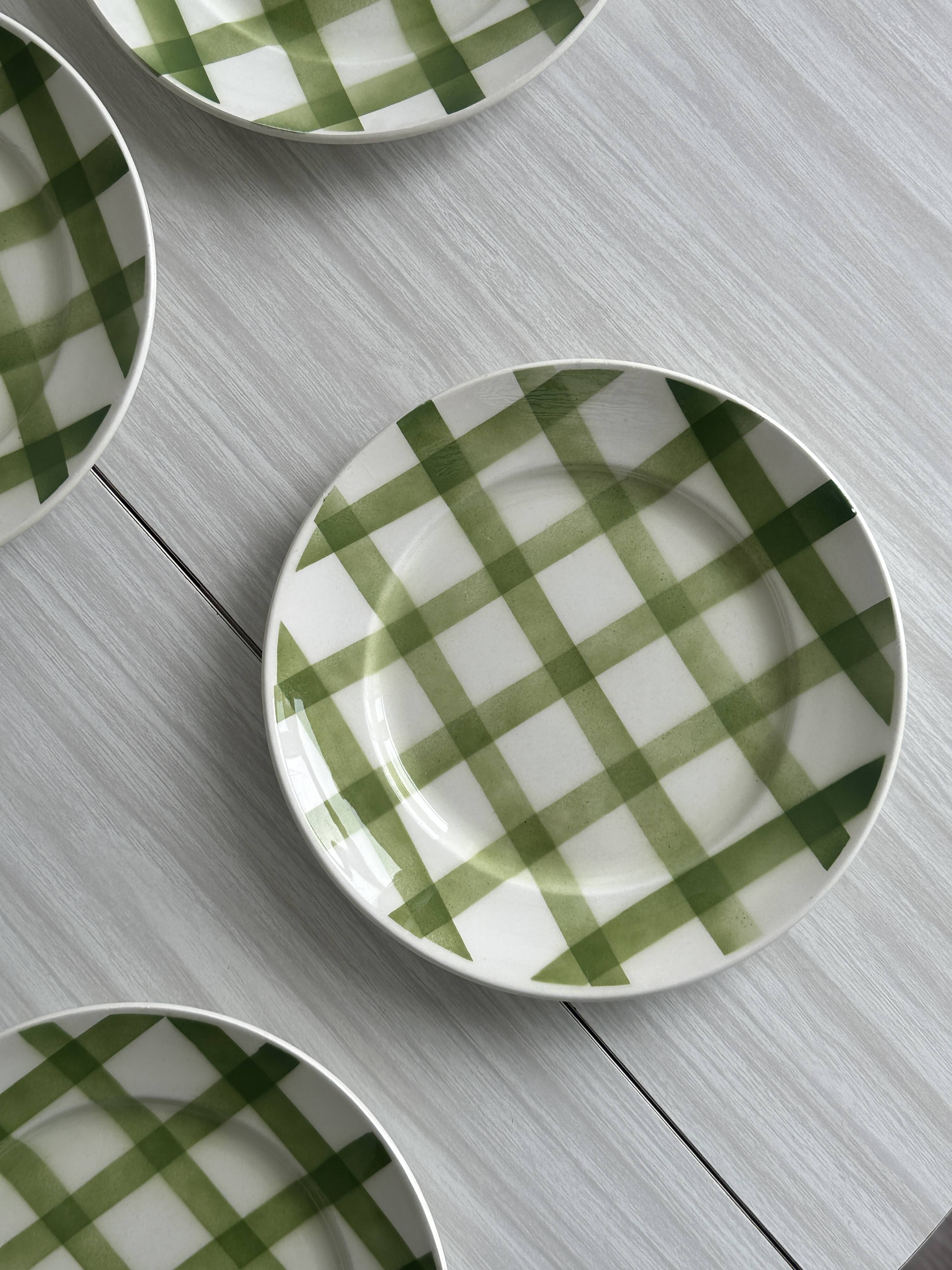 6 Moulin des Loups plates