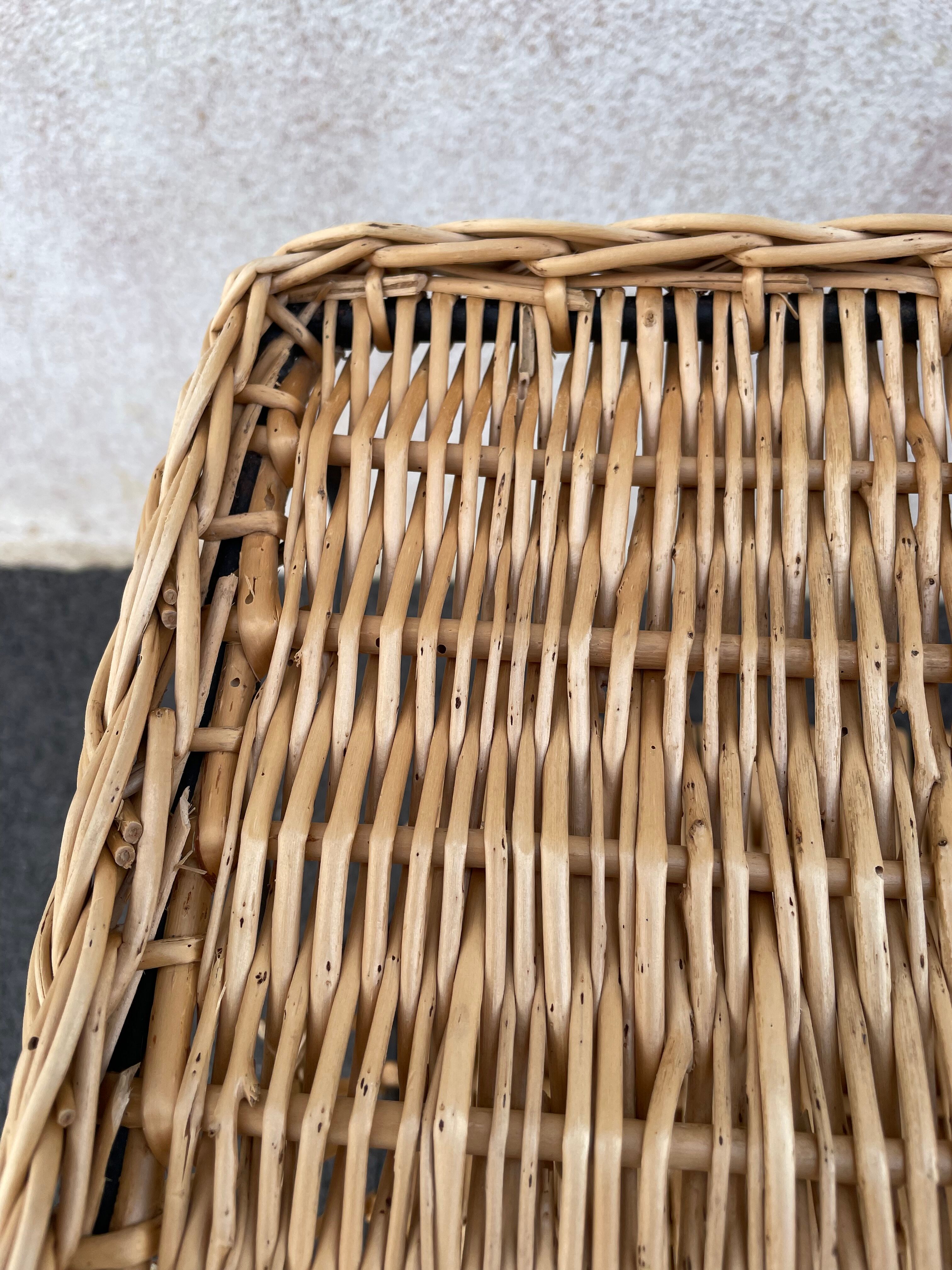 Wicker lyre side table