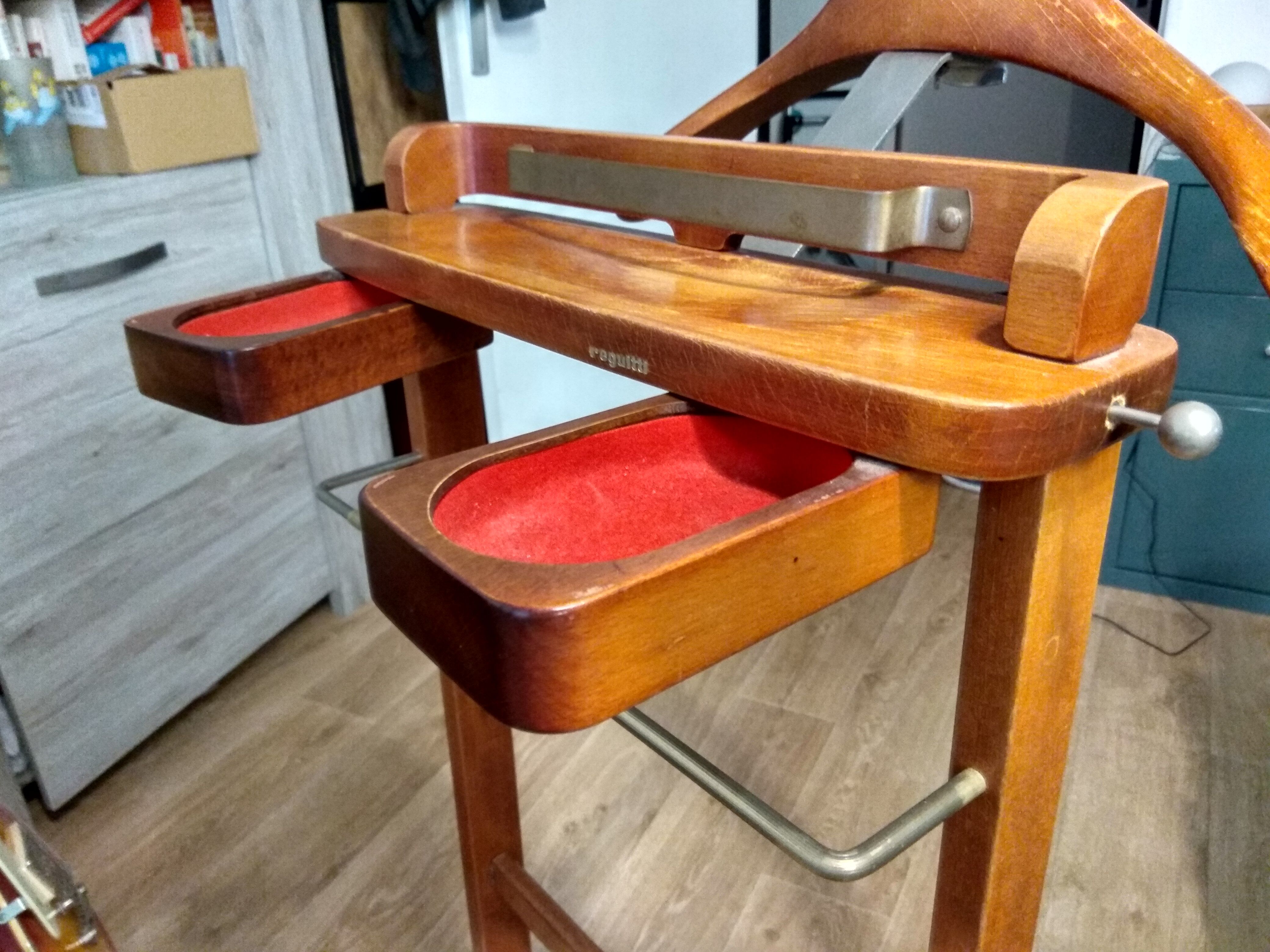 Valet  Fratelli Reguitti