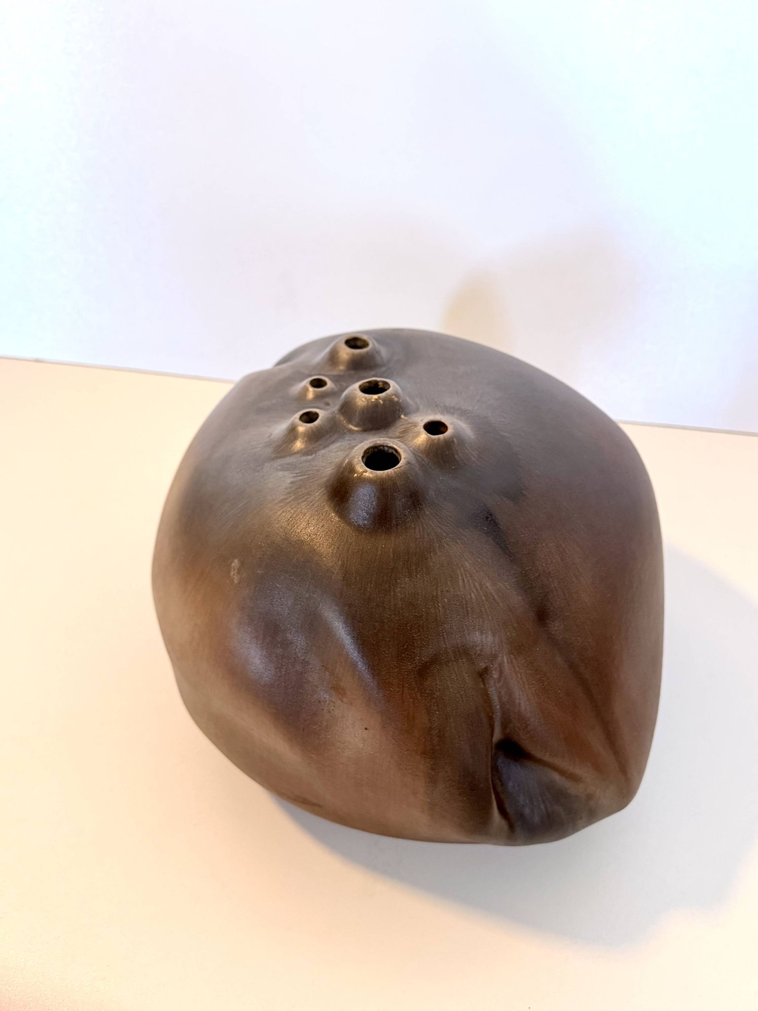 Brown Lacquered Ceramic Tulip Vase / Centerpiece by Giacomo Onestini