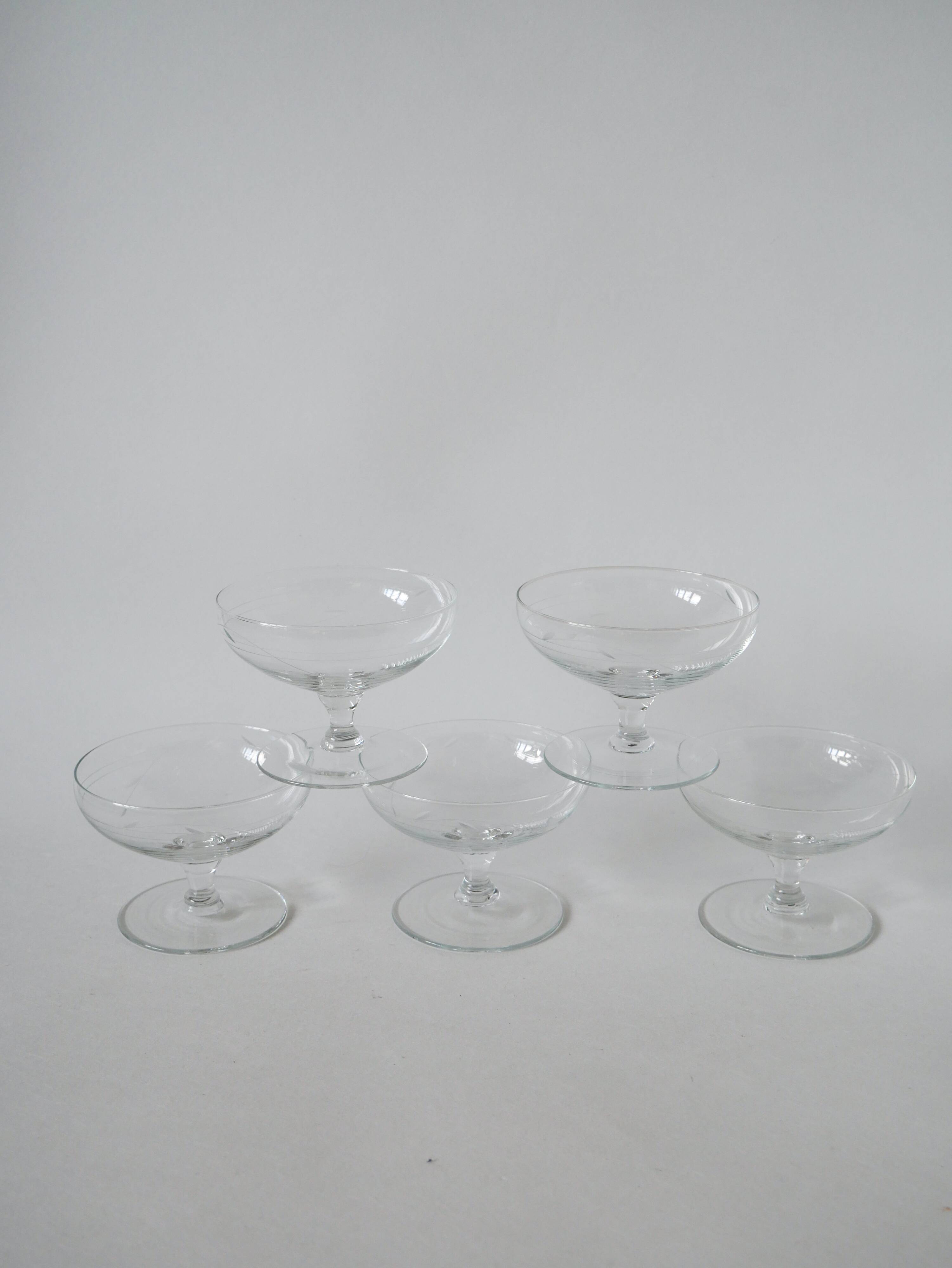 set of 5 engraved crystal champagne glasses 1950 9 x 6.5 cm