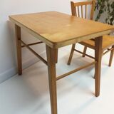 Desk and chair baumann