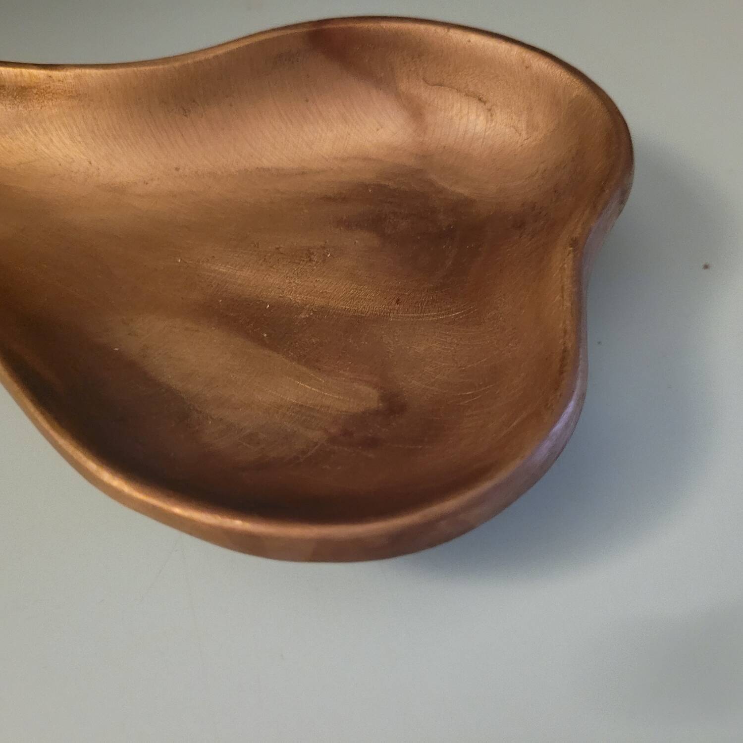 Brass-plated bronze pear-shaped pocket emptier – organic design – 1960s