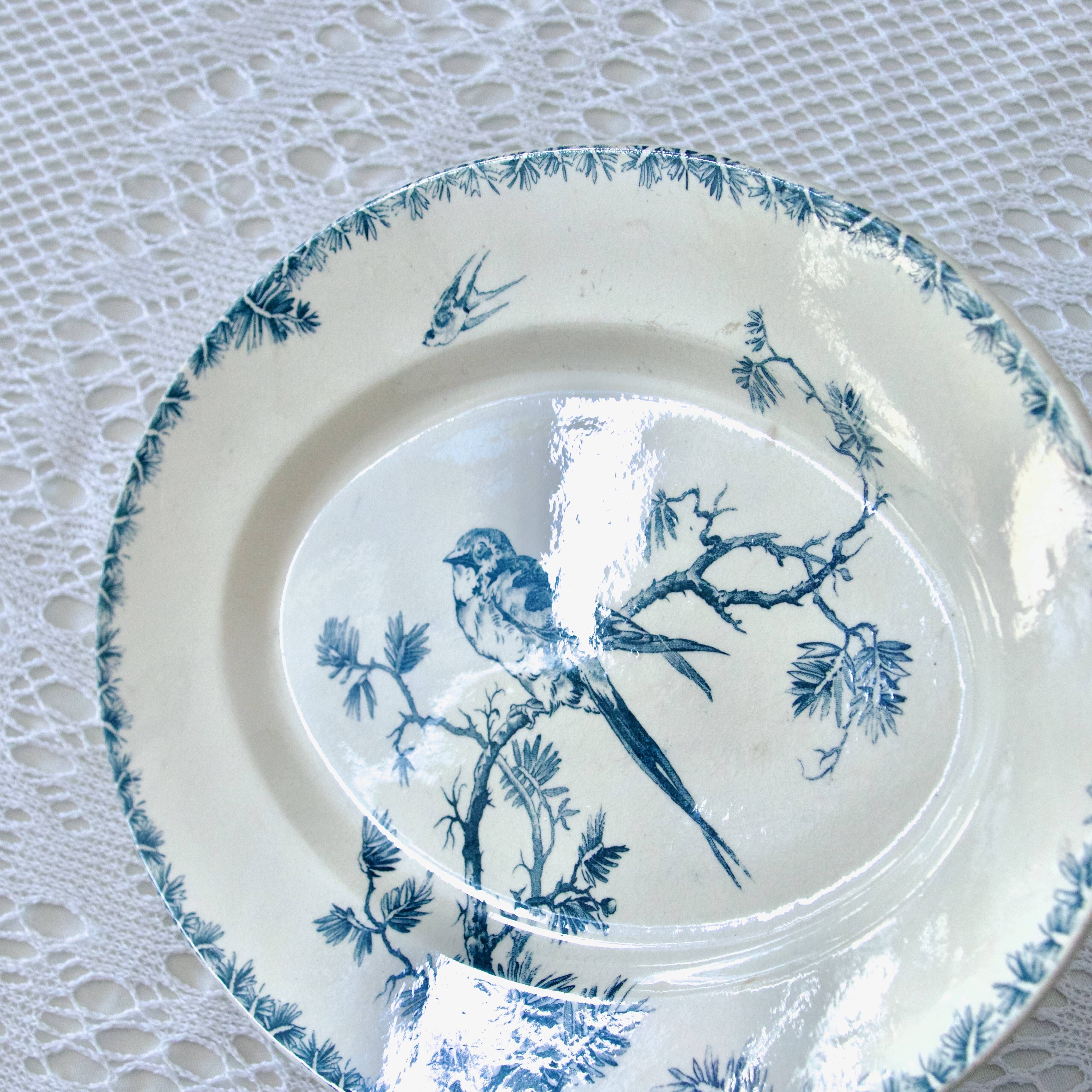Oval dish 19th century Gien iron earth "Provençal" birds swallows