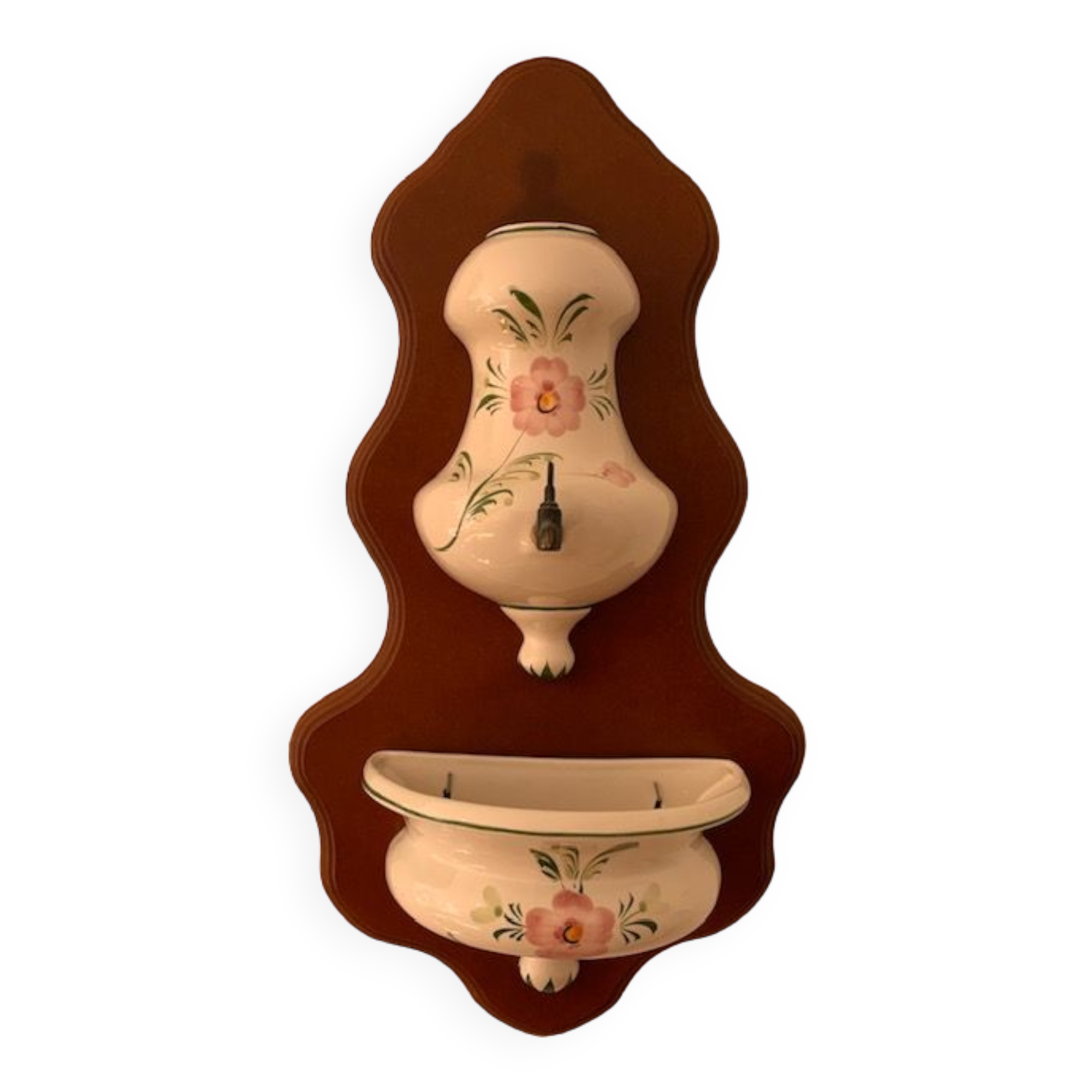 Green and pink water fountain