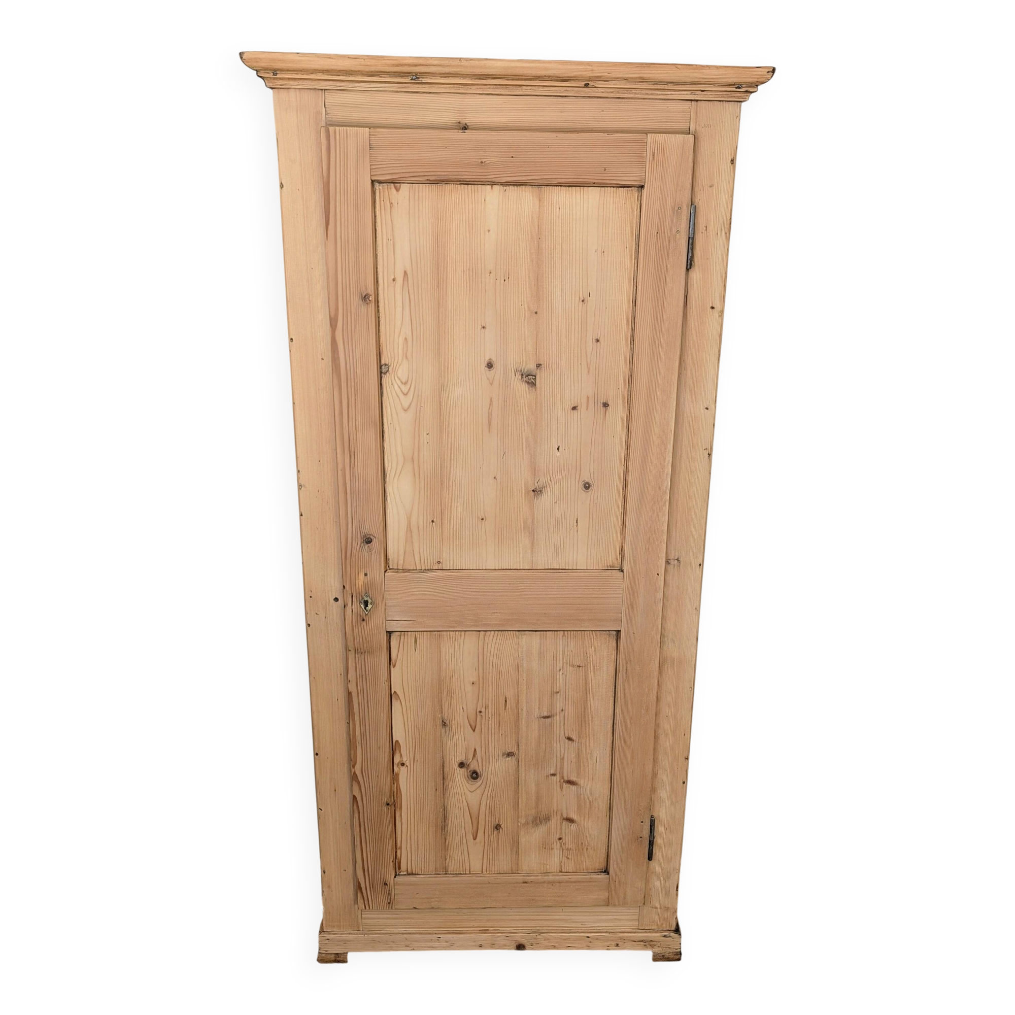 Bonnetière ancienne en pin décapé