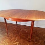 Table ronde rénovée extensible scandinave