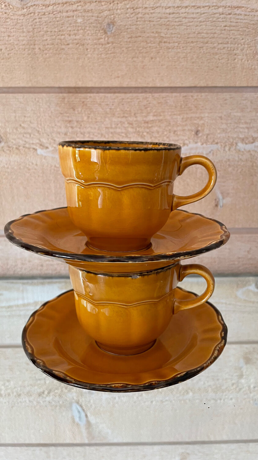 Pagnossin mustard yellow coffee cup