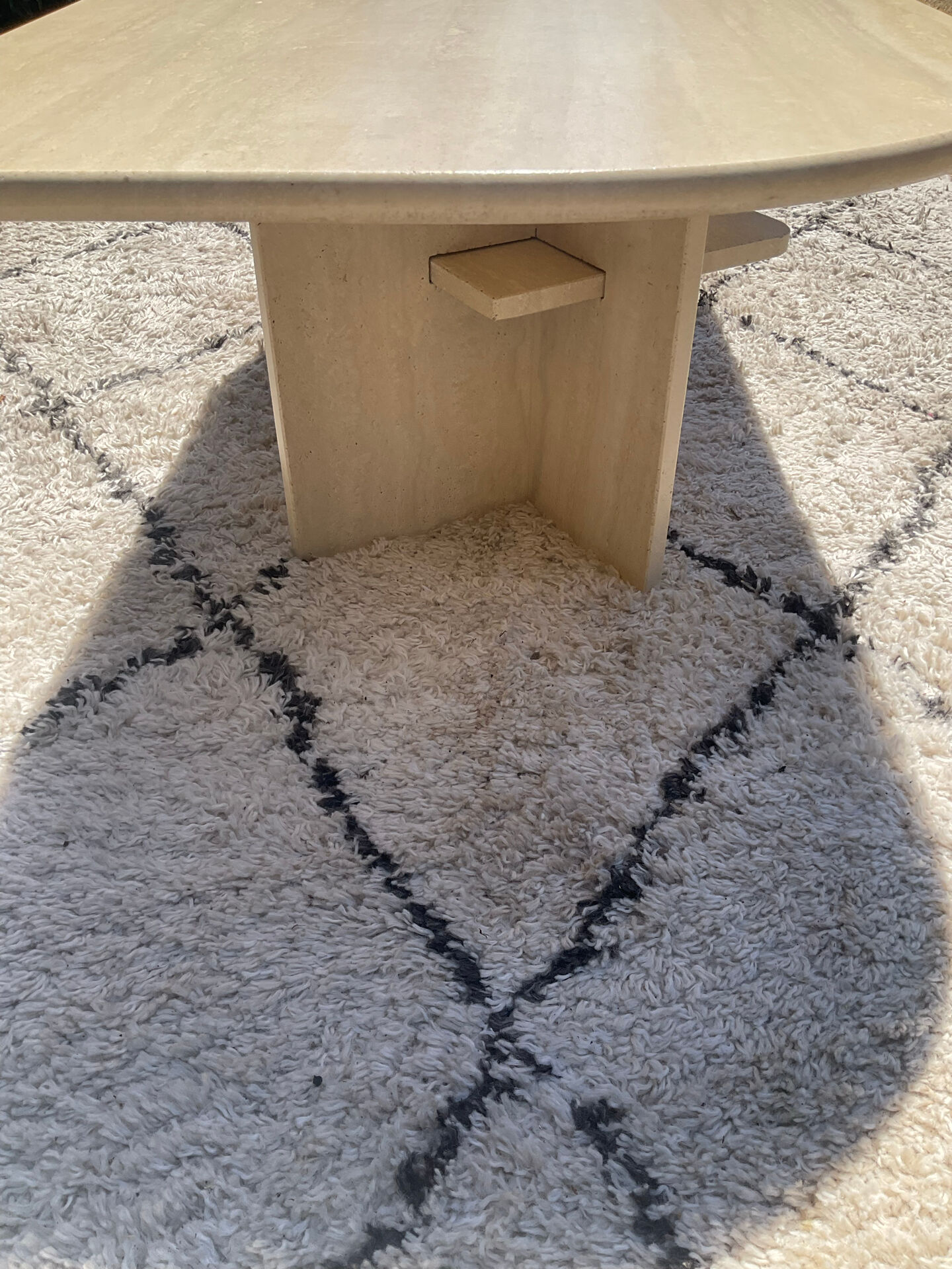 Table basse en travertin des années 70