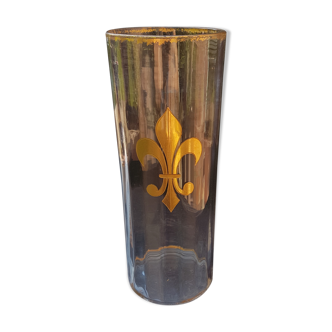 Faceted crystal vase decorated with lily flower