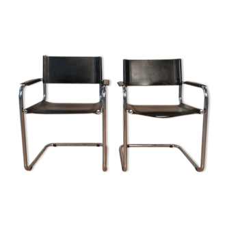 Chair pair signed arper made in italy