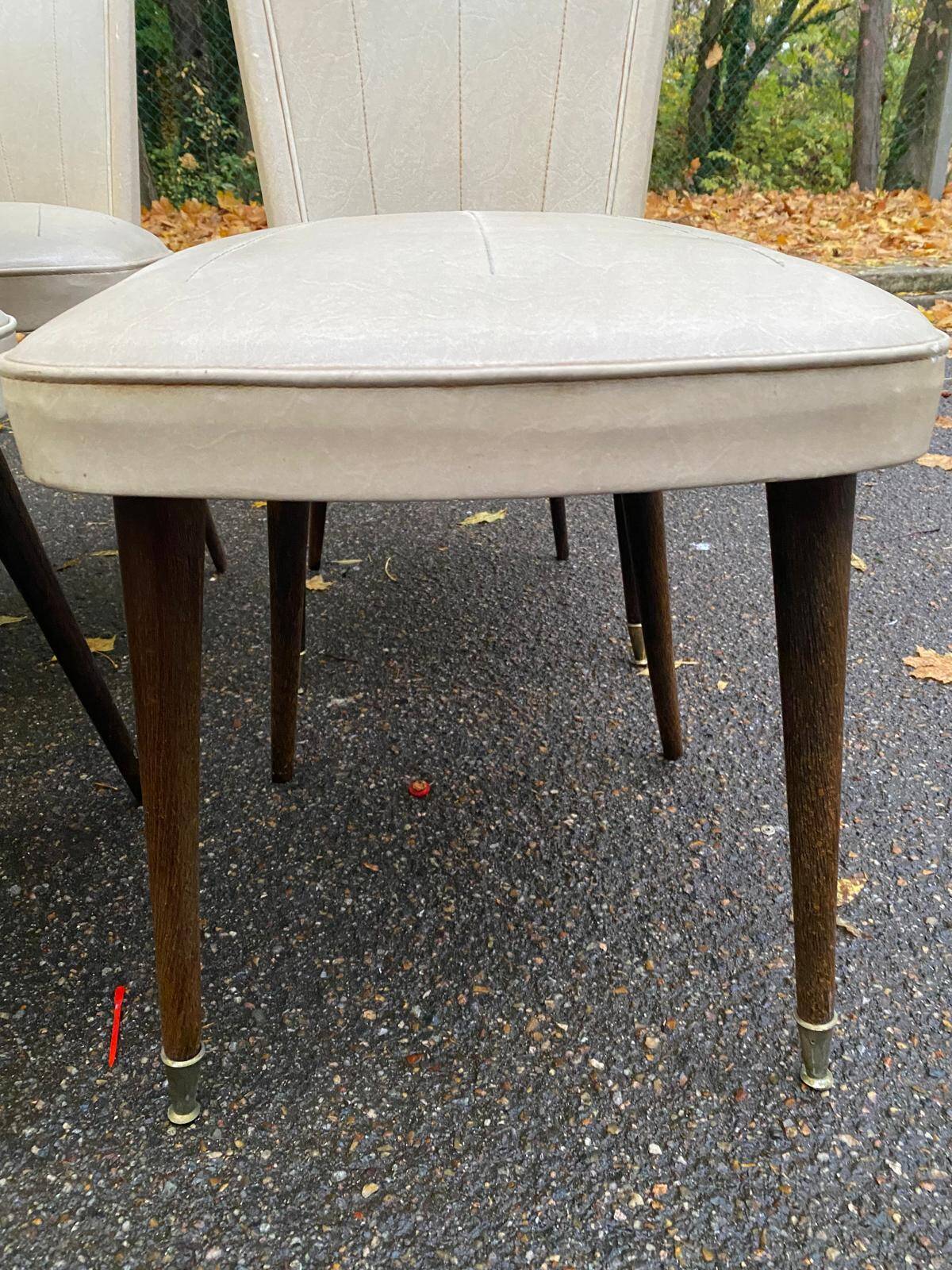 6 vintage Scandinavian chairs in solid wood and beige leather, circa 1960