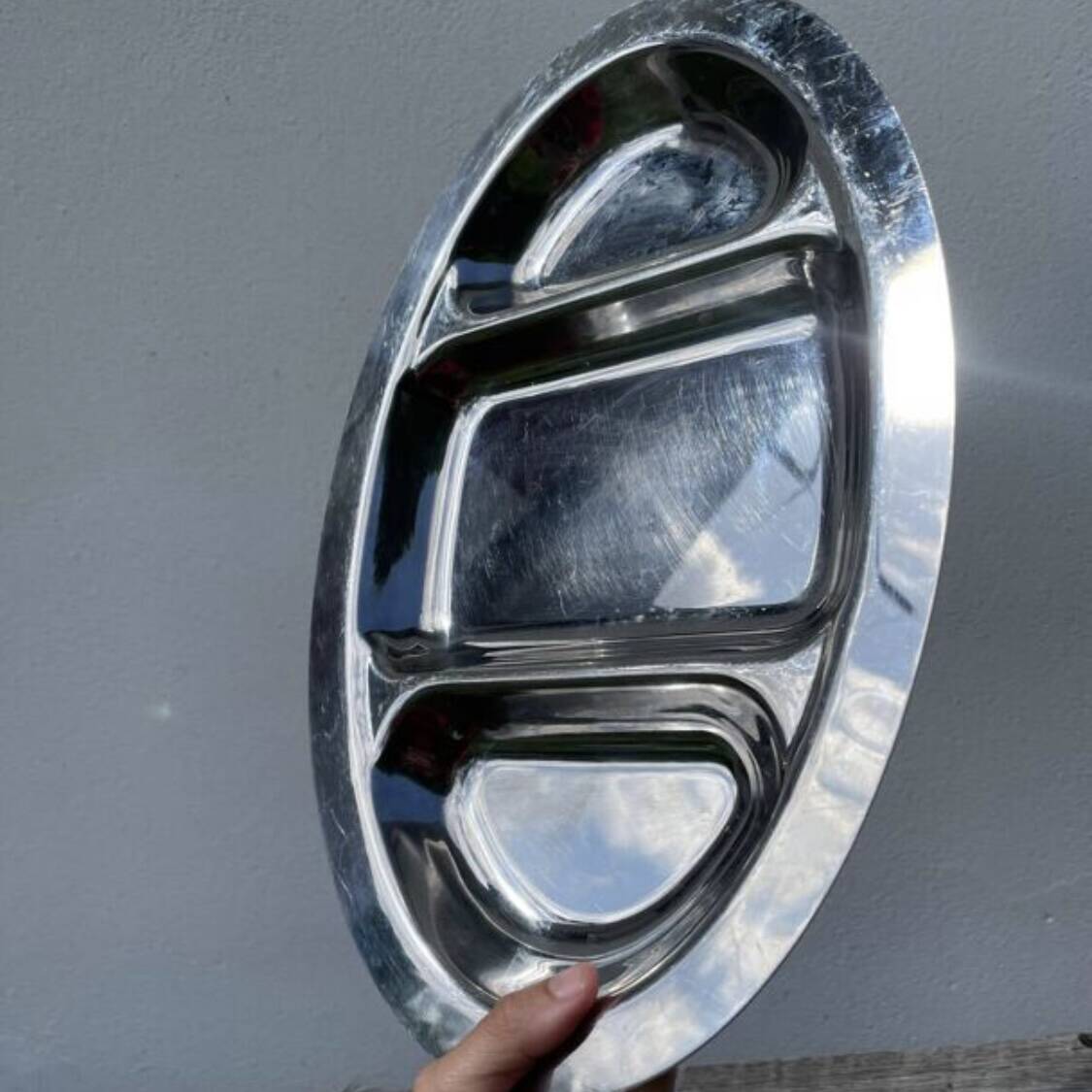 Compartmented stainless steel dish by Rémy Letang