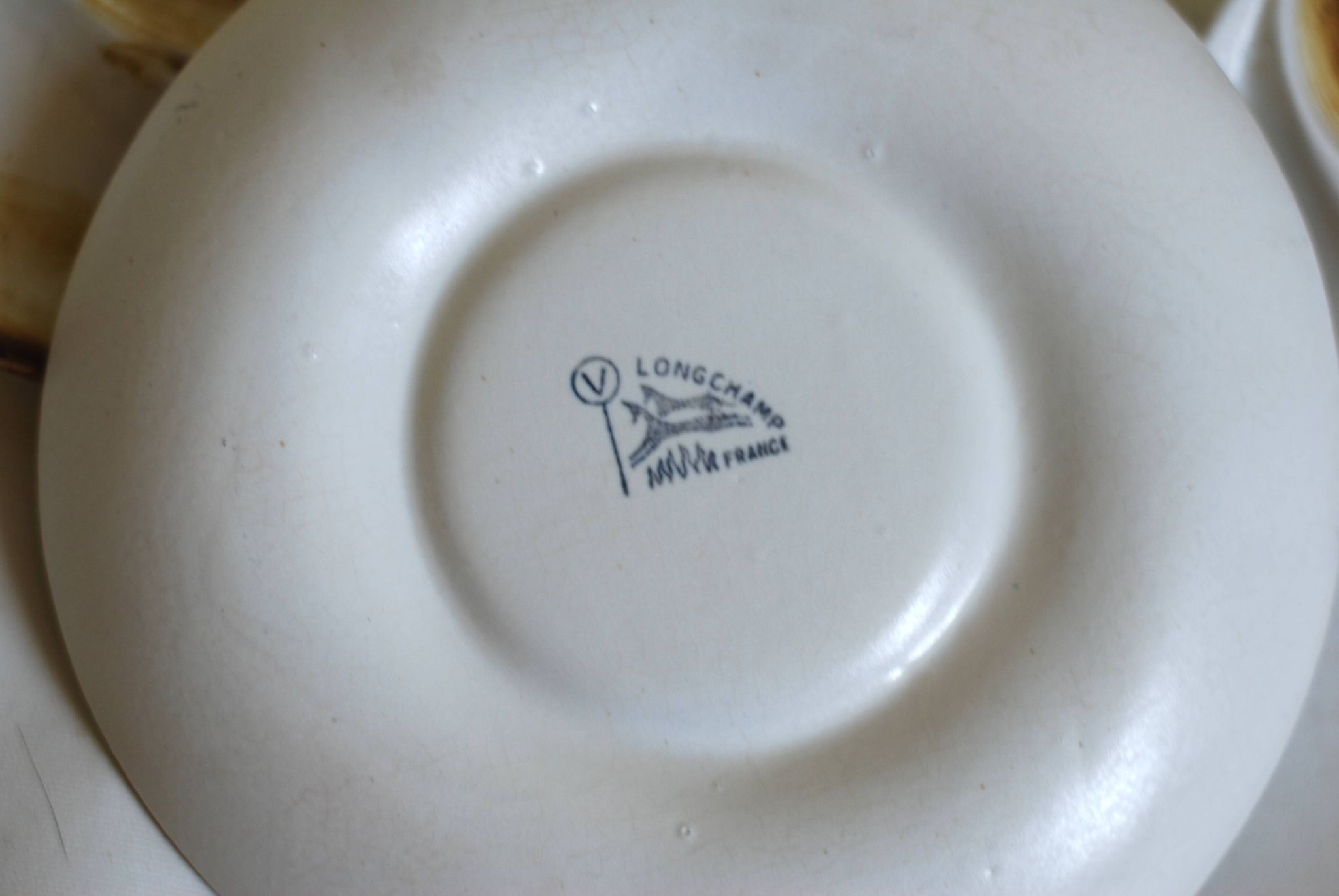 Divided plates in vintage French hand-painted stoneware "Longchamp"