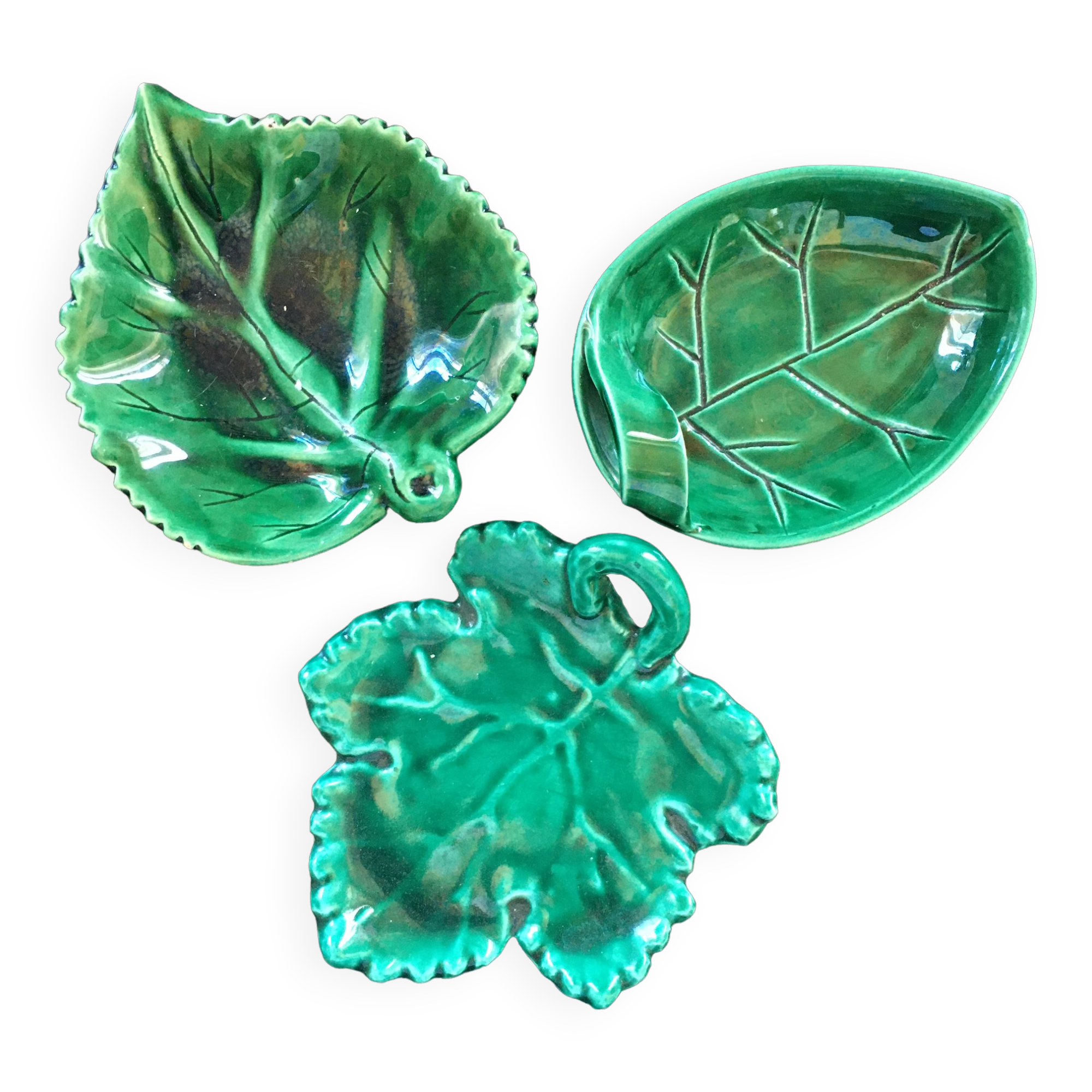 Collection of 3 leaf-shaped trays.